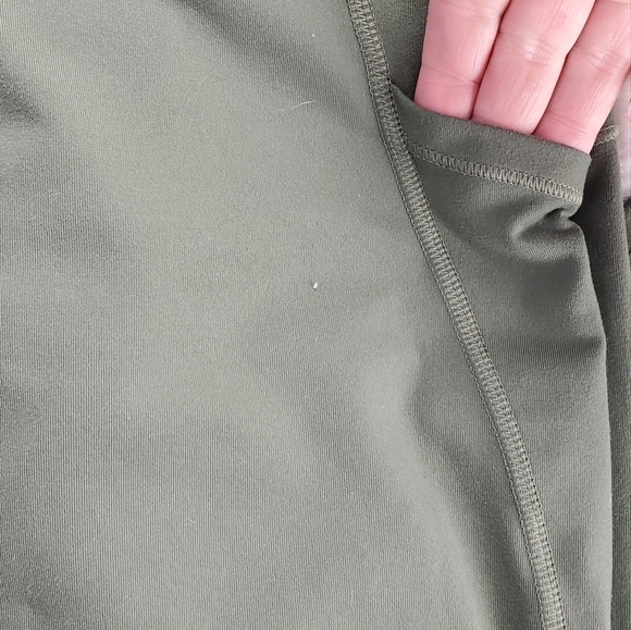 Old Navy Active Go Dry Olive Green Mesh Panel Leggings Small - Picture 3 of 5